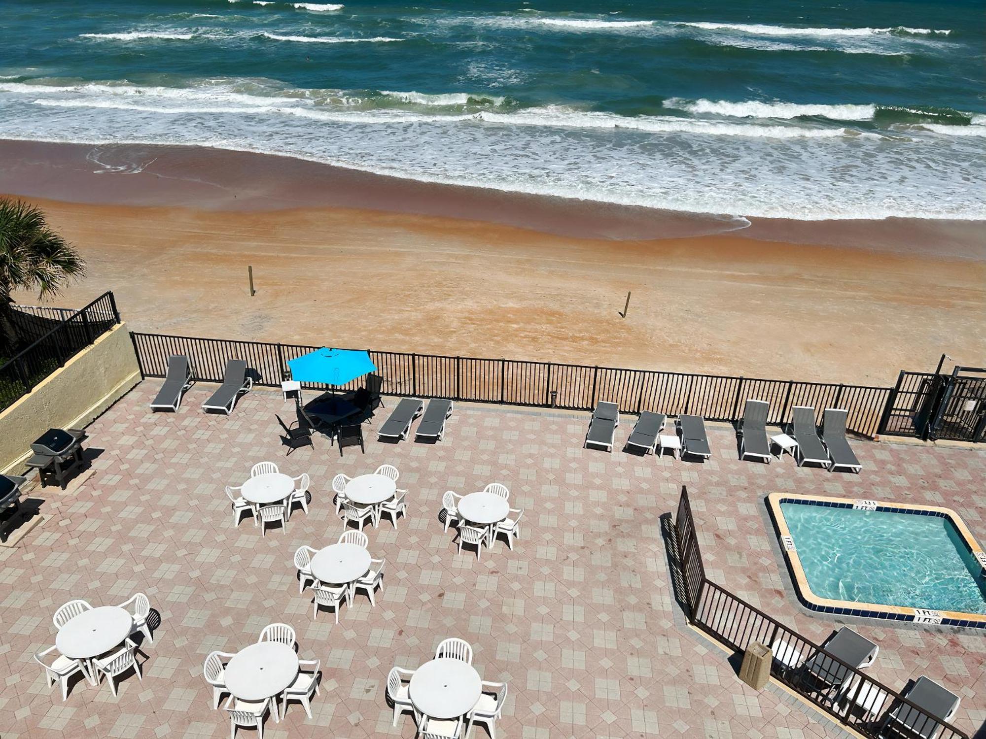 Outrigger Beach Club Resort Ормънд Бийч Екстериор снимка